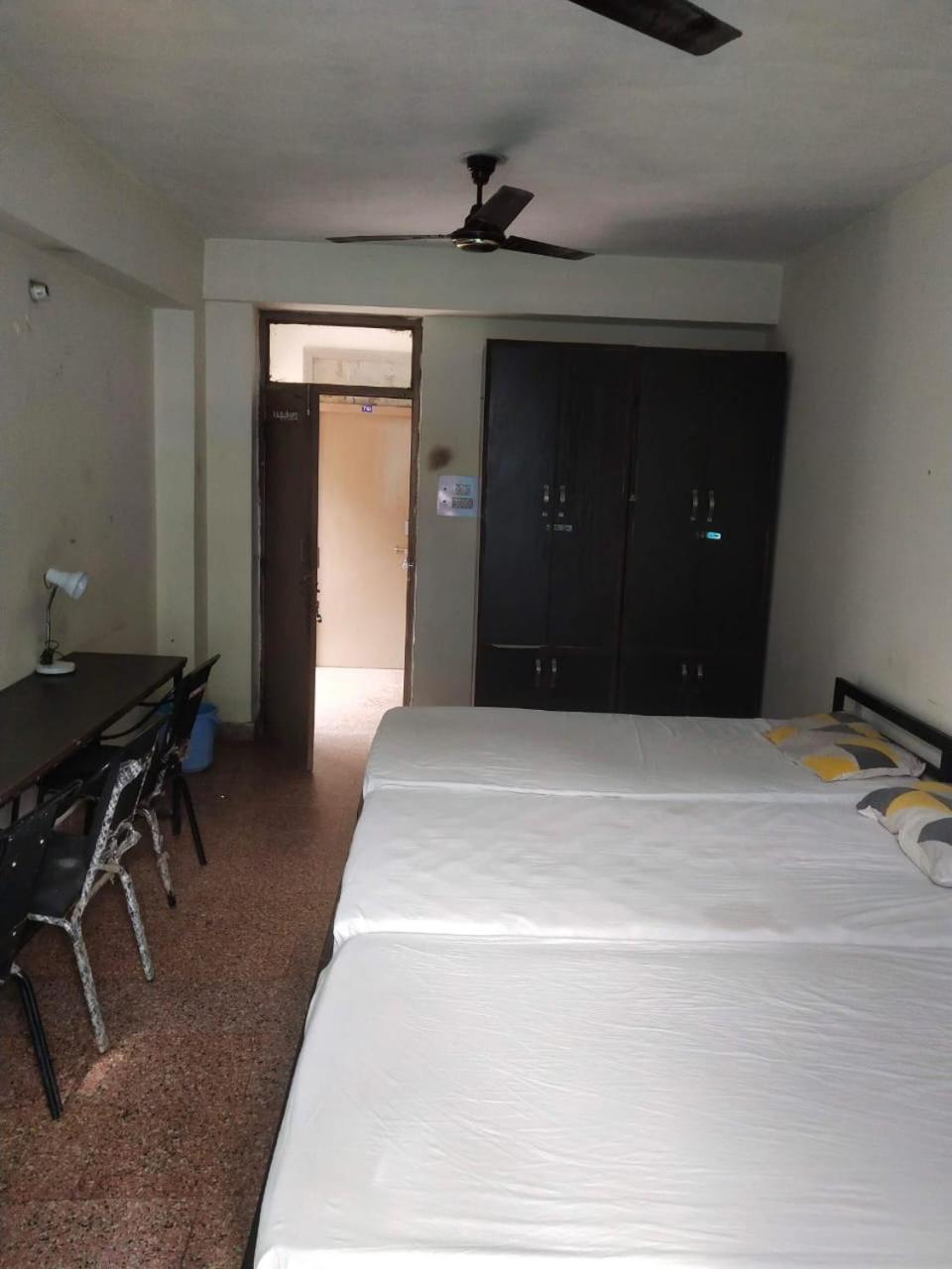 Abuzz Oxfordcaps Chanakya Hostel Solan Exteriér fotografie